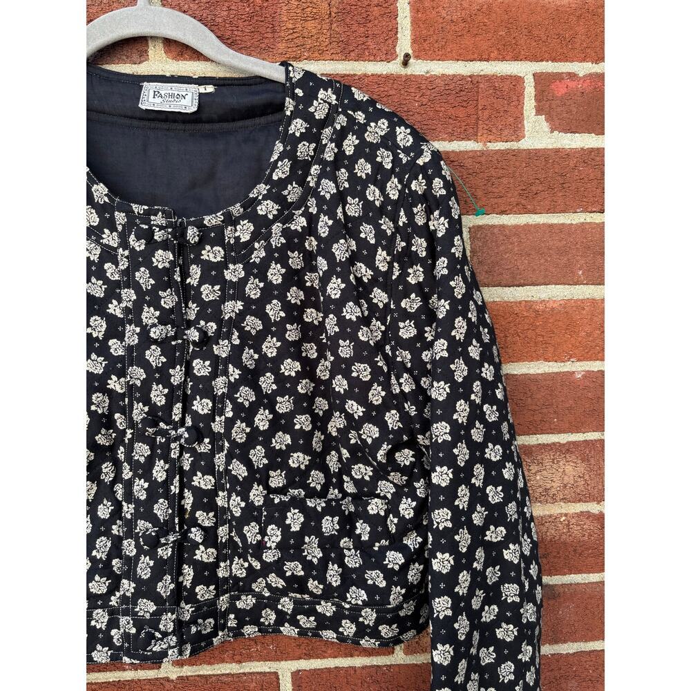 Vintage Floral Crop Jacket Womens Small Black White Cotton Boho Cottagecore - Picture 5 of 10